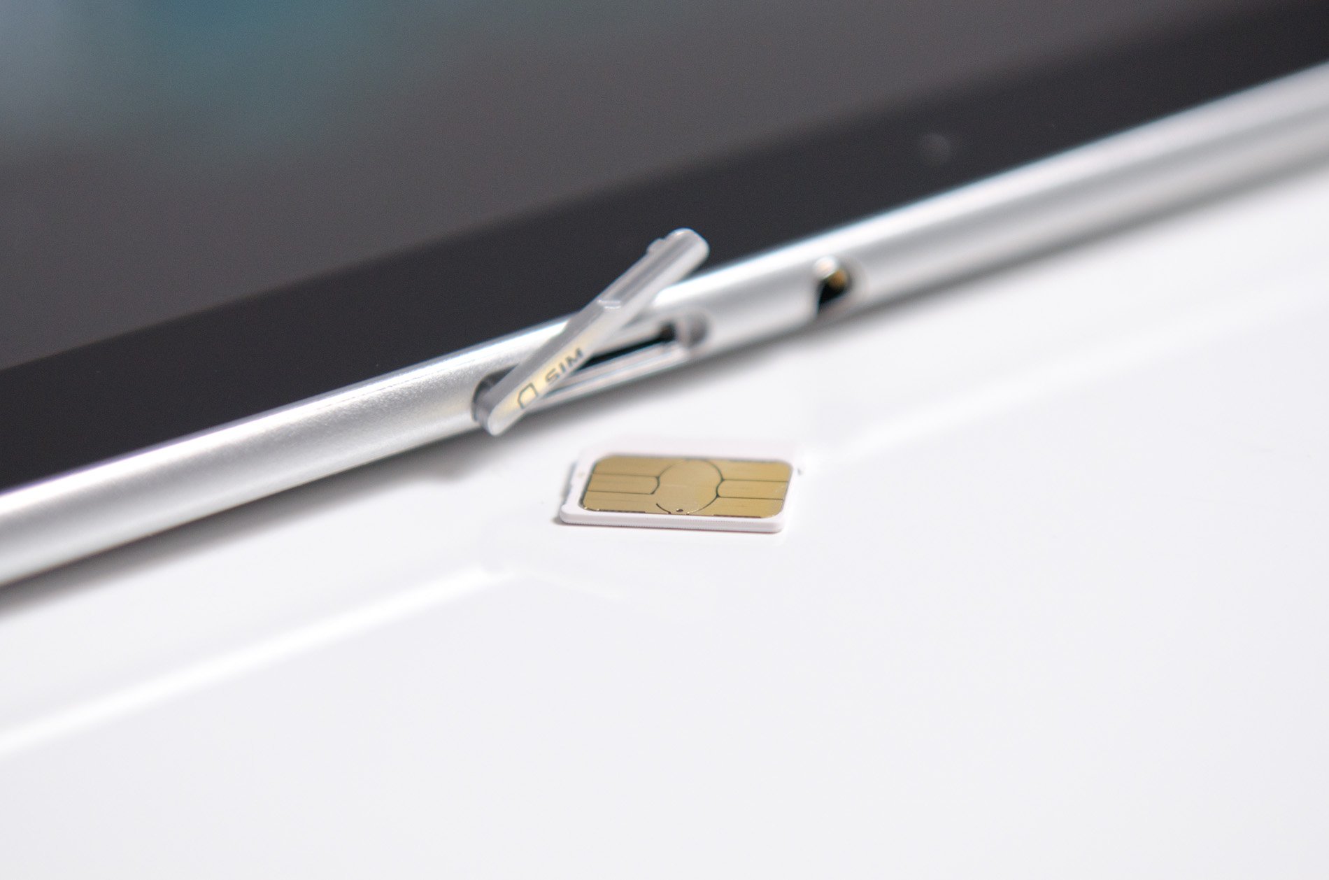 Tabs with usb slot
