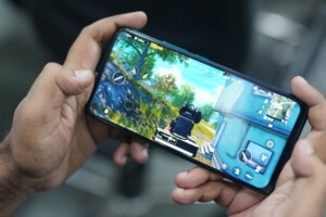 Mobile gaming