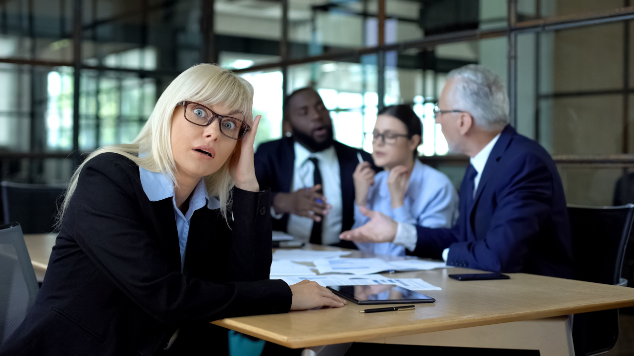 5 Signs Employees Are Unhappy At Your Organization
